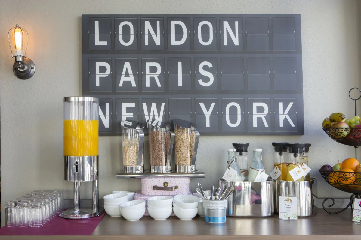 Casual Vintage Valencia Hotel