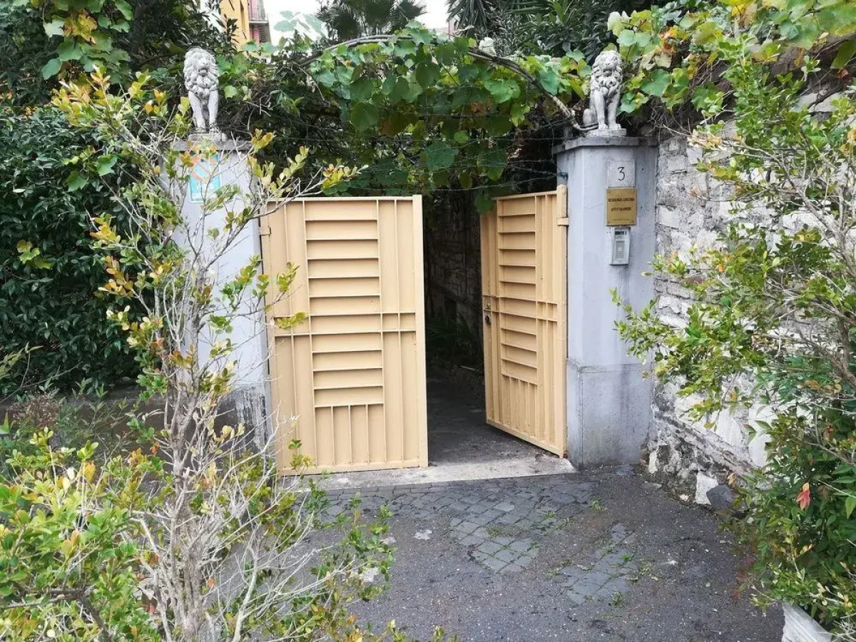 Cristina's Residence