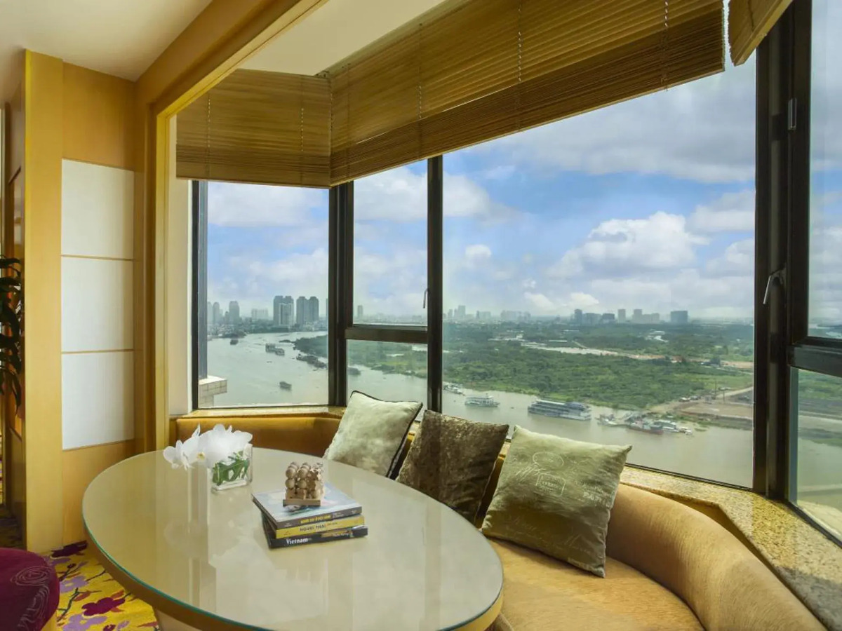 Renaissance Riverside Hotel Saigon