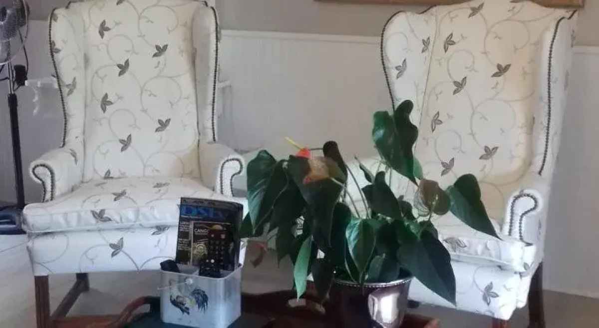 Mulligans Golf Lodge