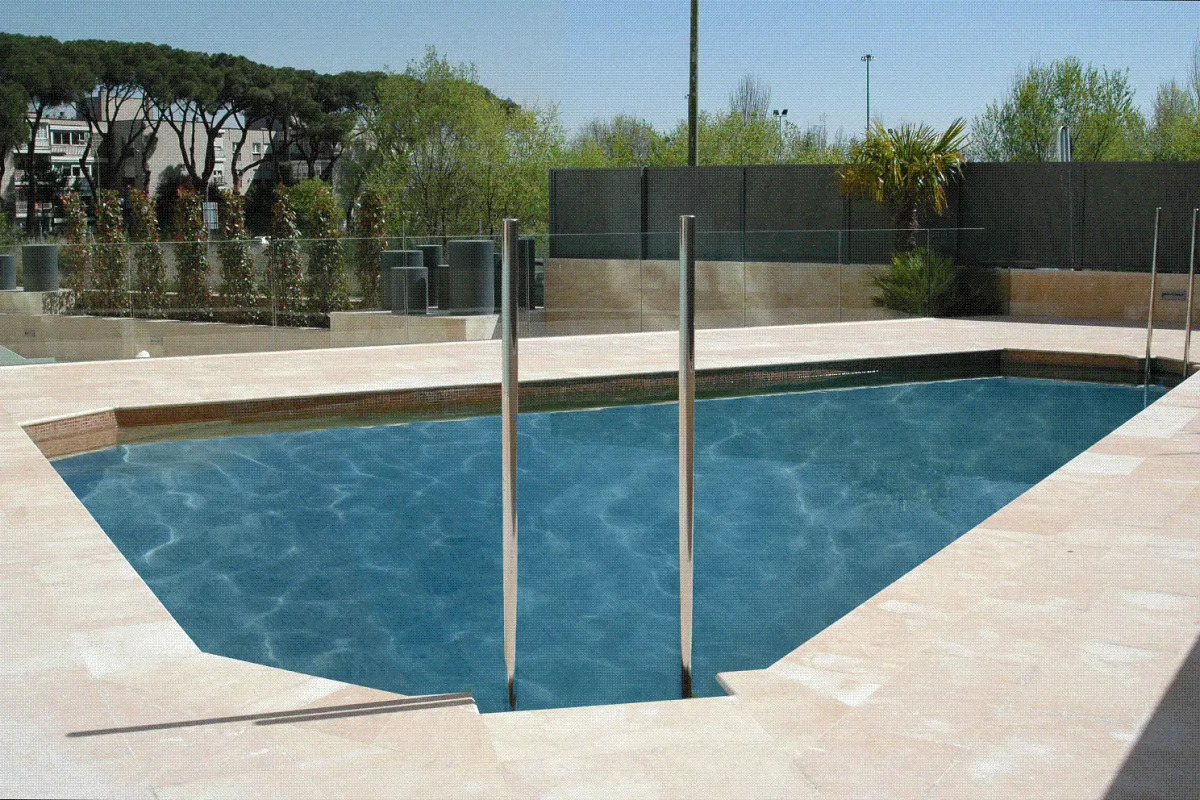 Hotel Maydrit Airport