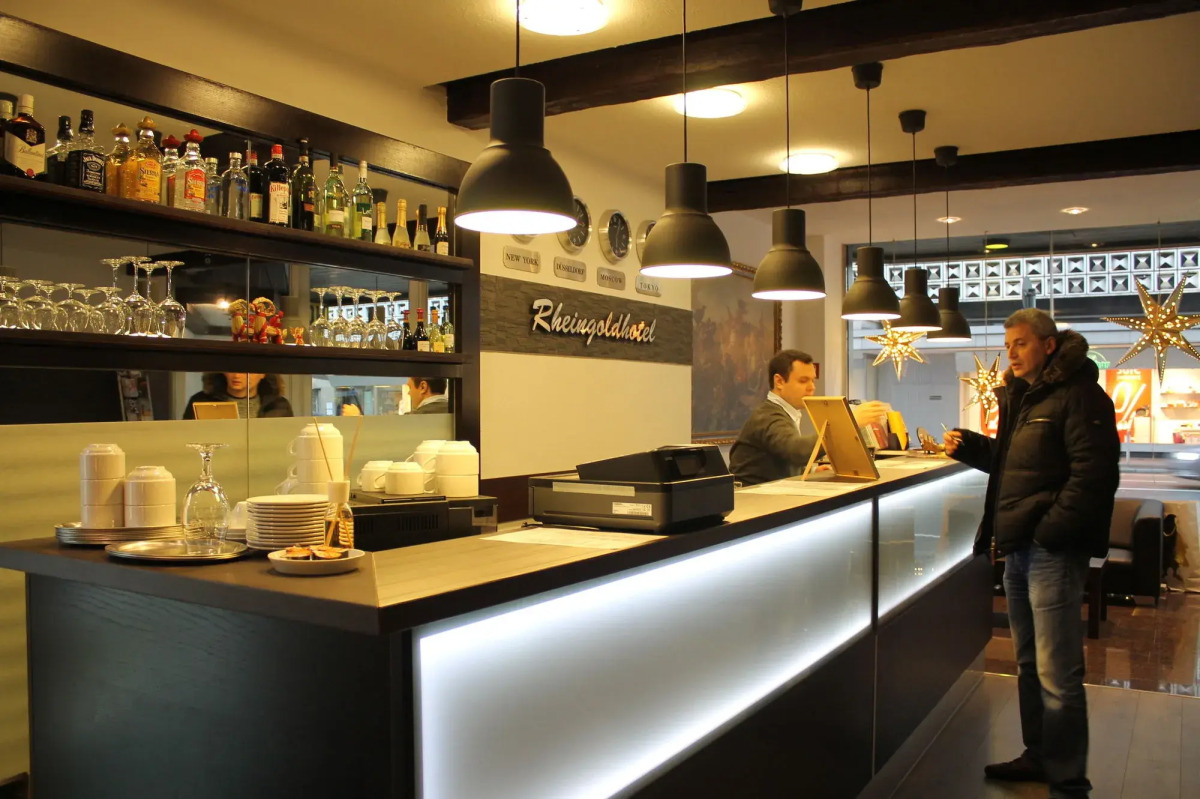 Rheinmetropole Hotel