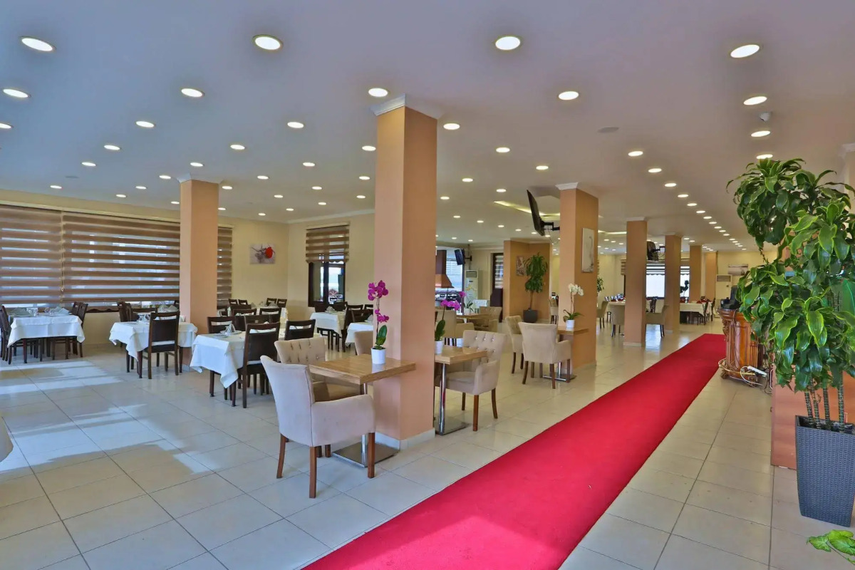 Bon Hotel City & Resort