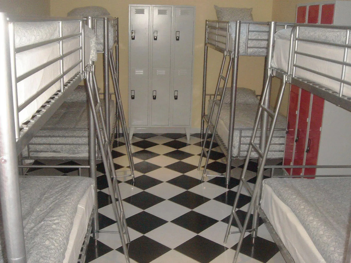 DownTown Guest House