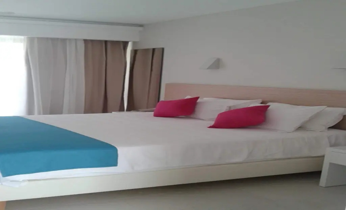 Nasos Hotel & Resort