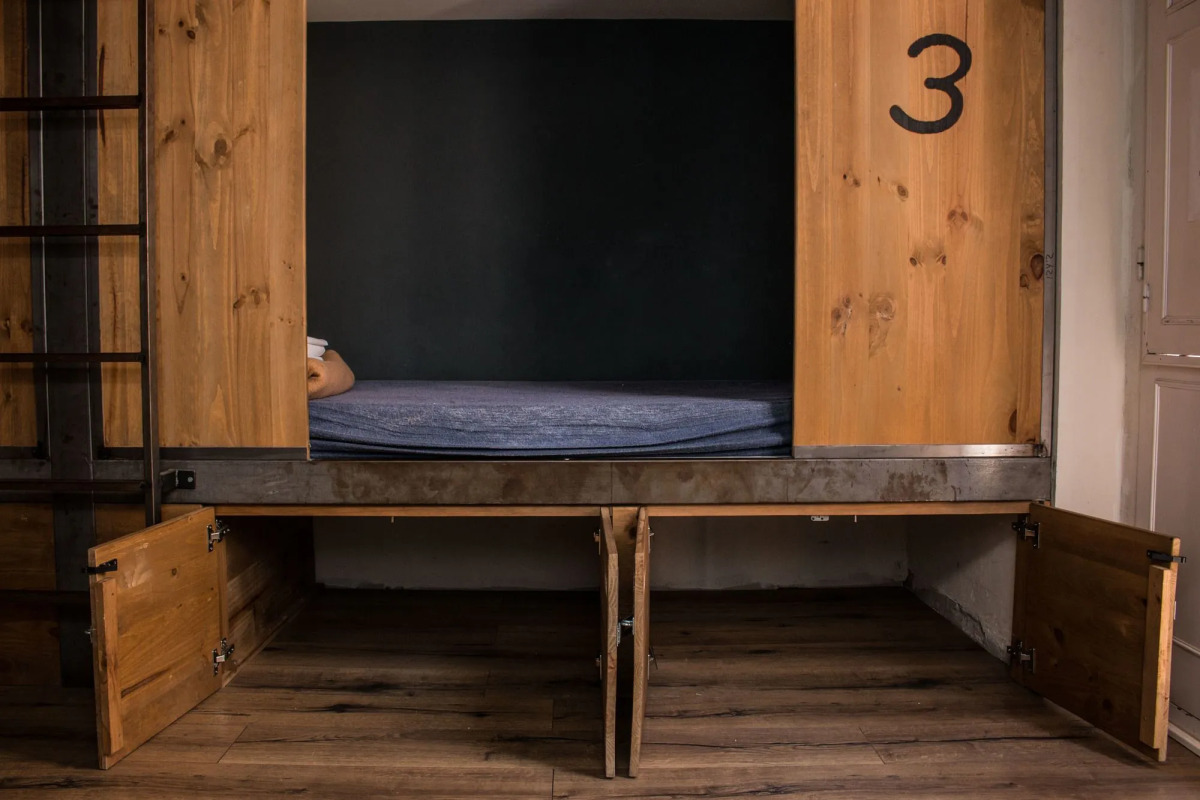 Black Swan Hostel Sevilla