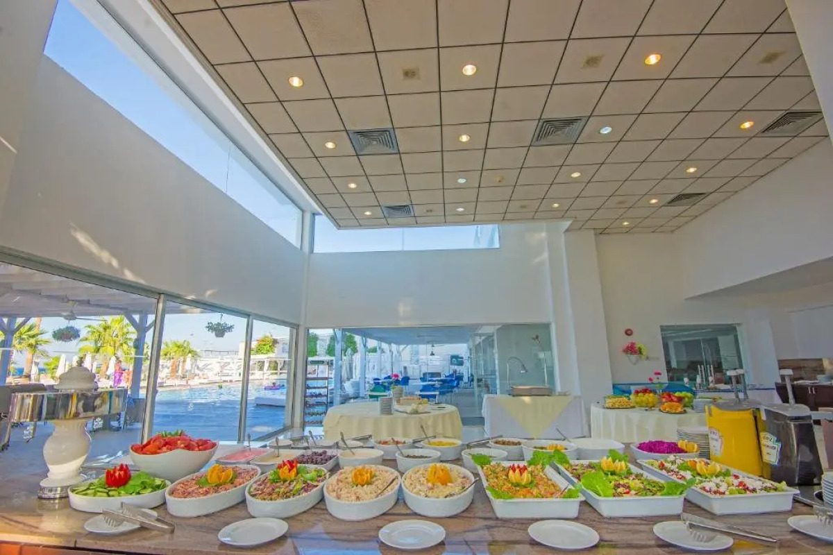 Silver Sands Beach Hotel