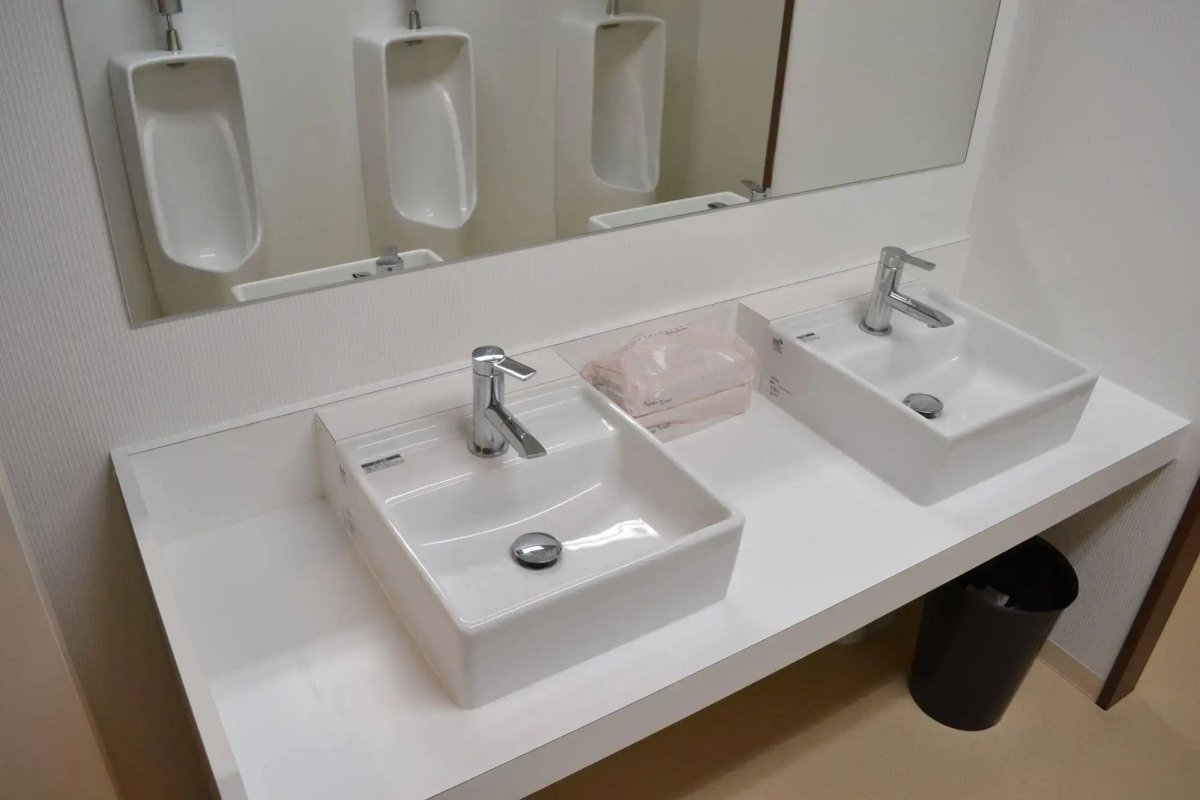 1 Night 1980 Hostel Tokyo