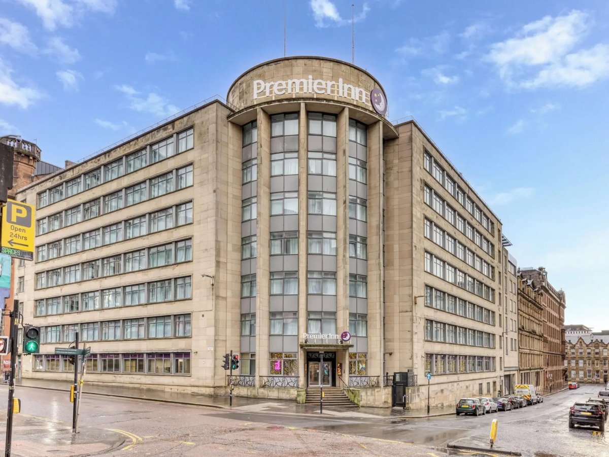 Premier Inn Glasgow City - George Square
