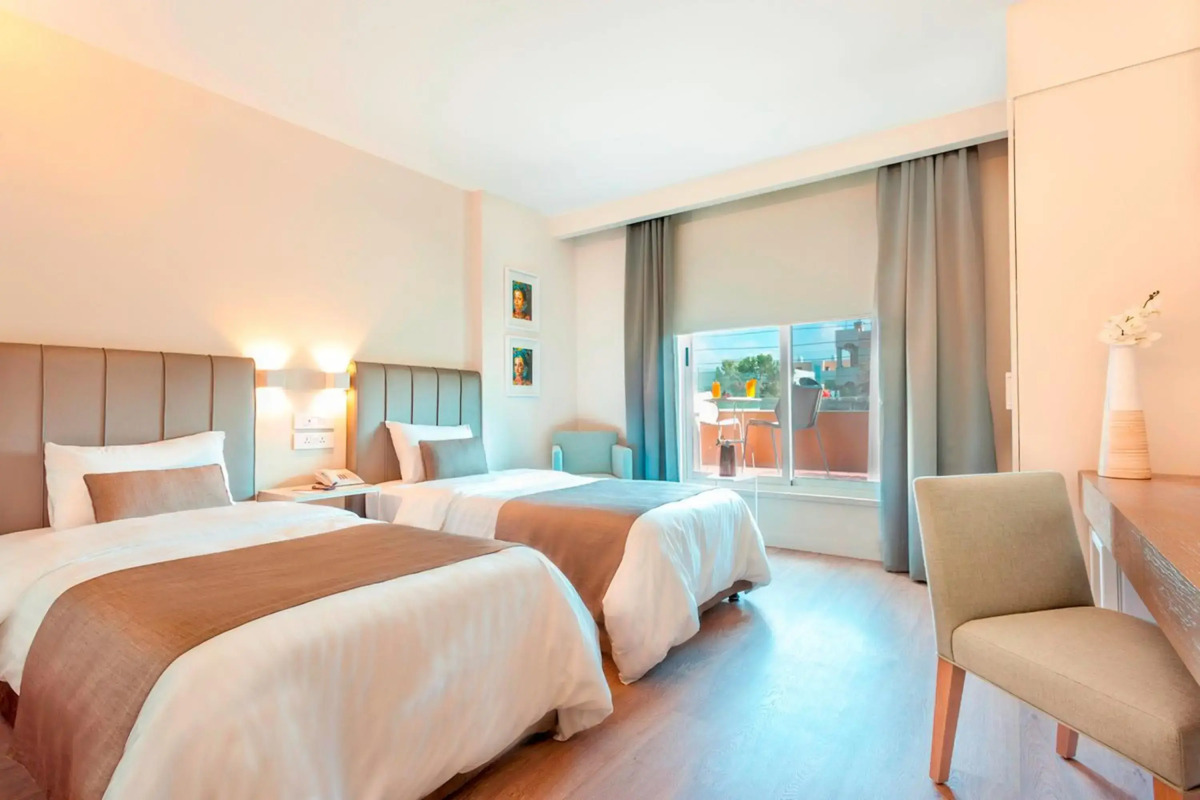 ALQasr Metropole Hotel