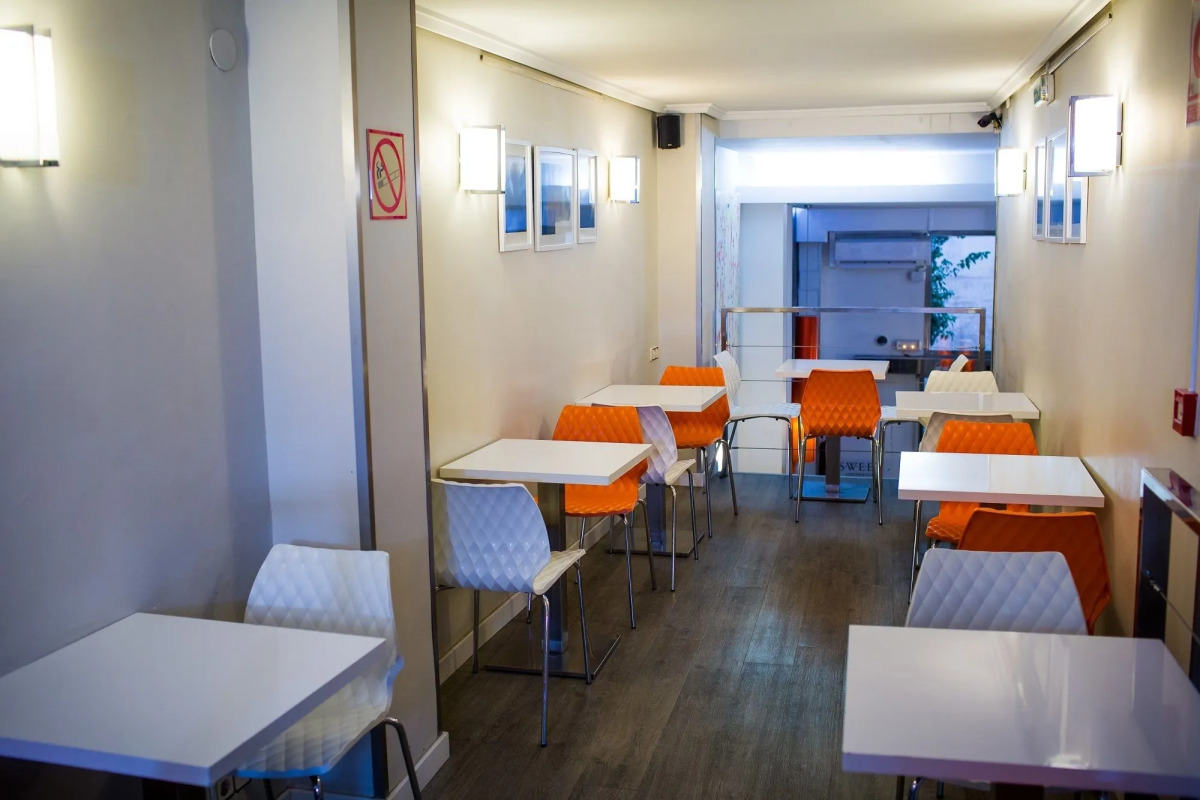 Sweet Hotel Continental