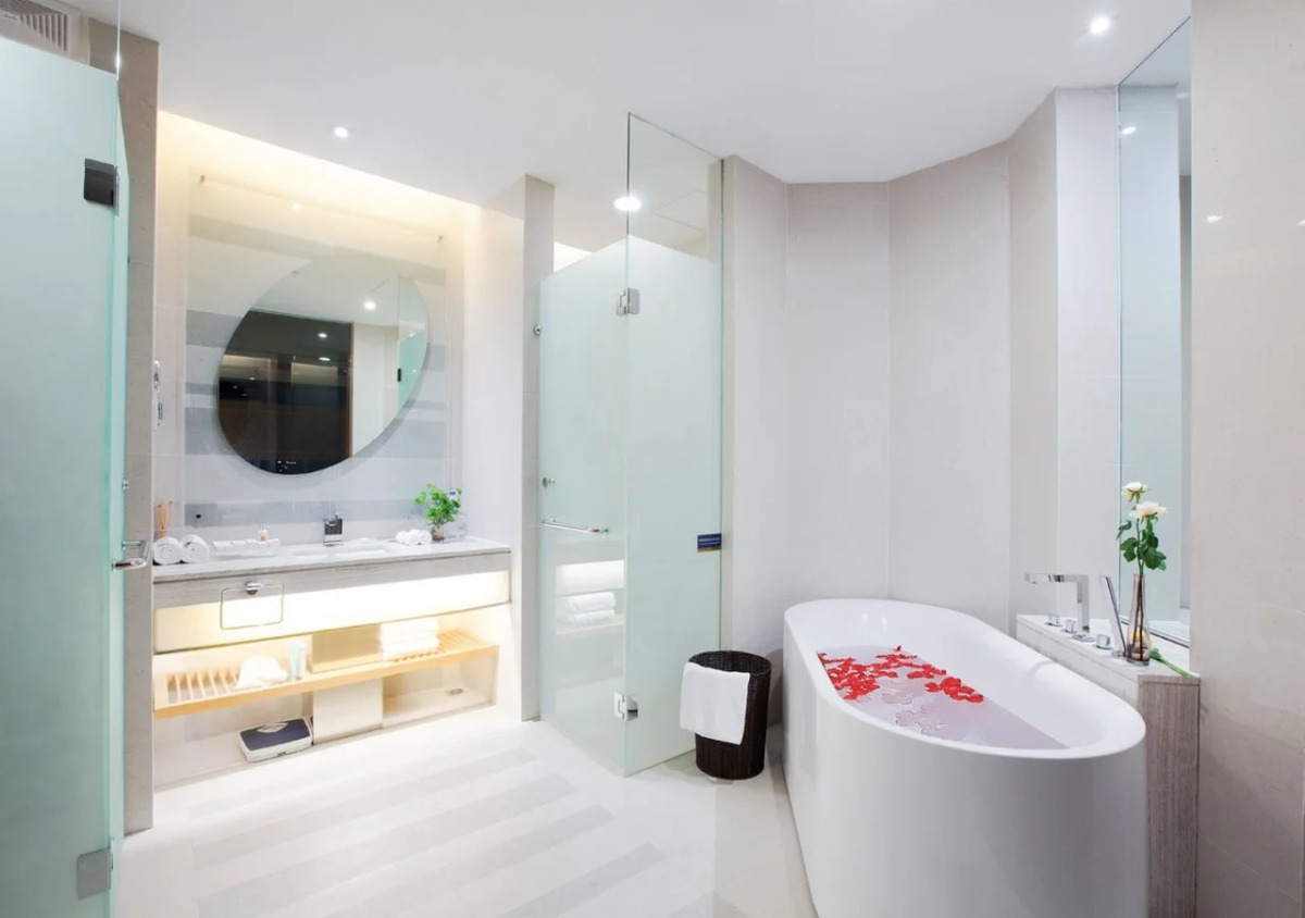 Shenzhen Huaqiang Plaza Hotel