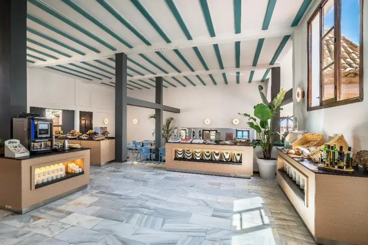 Occidental Pueblo Acantilado