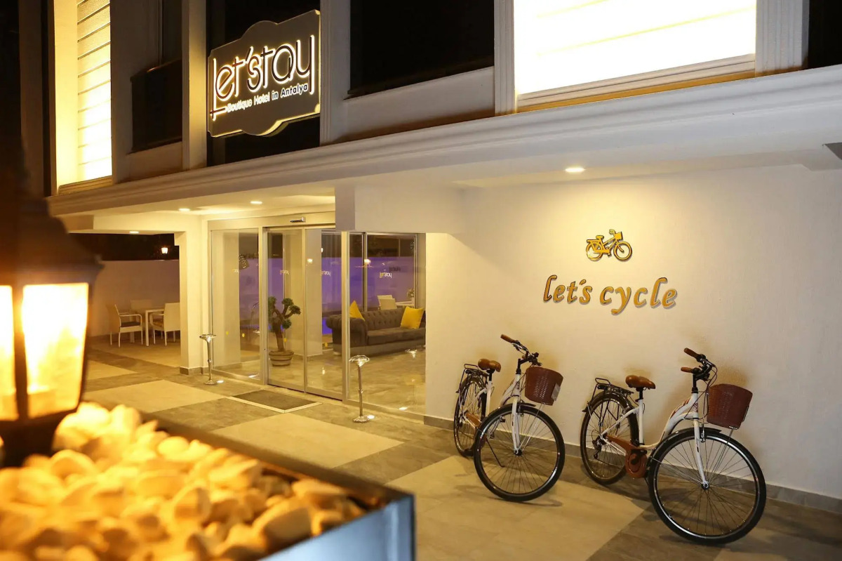 Letstay Hotel - Adults Only