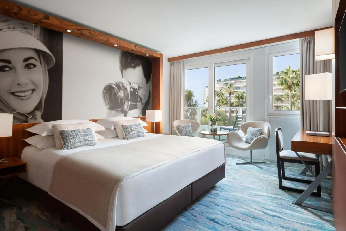 Отель JW Marriott Cannes