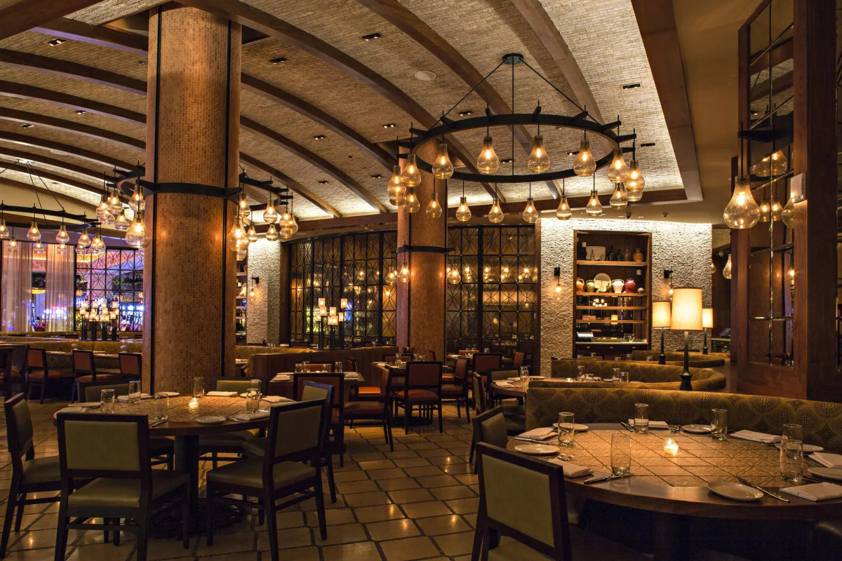 Harborside Resort & Vacation Rentals at Atlantis