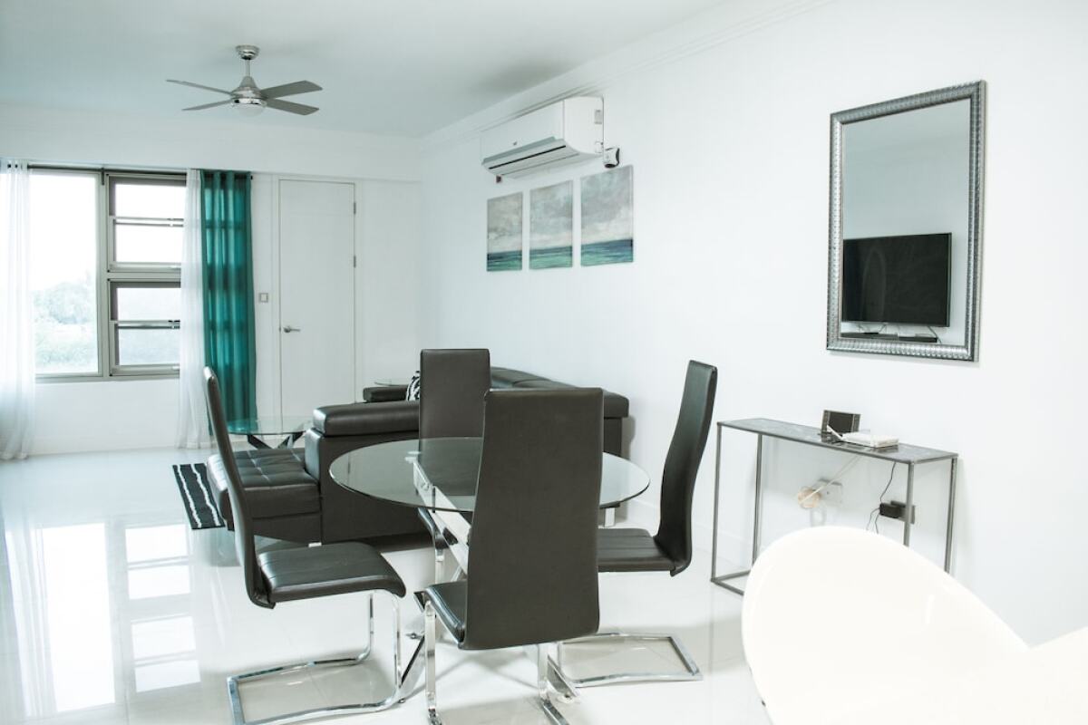 20 South Kingston Luxury Apartment