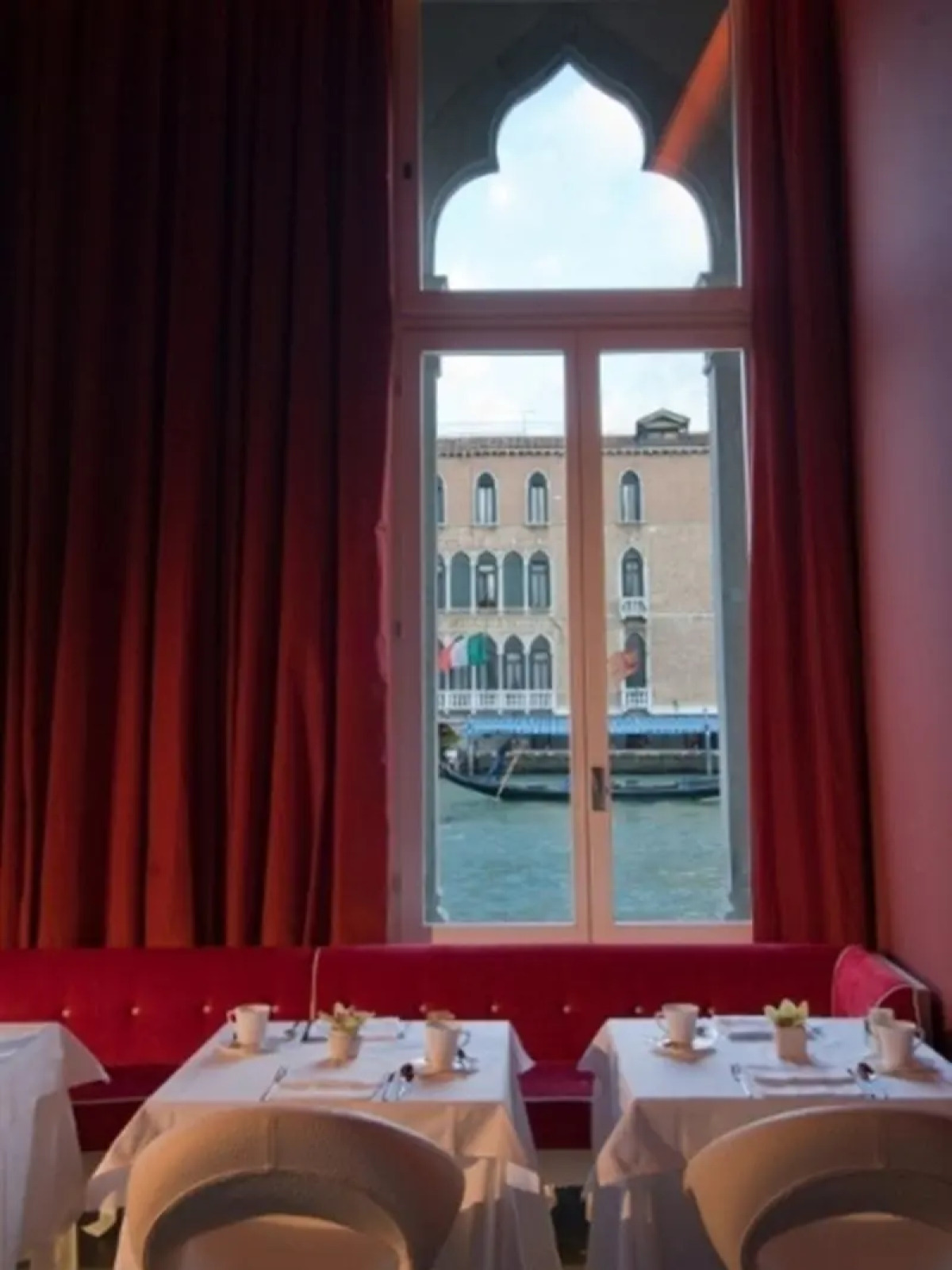 Отель Sina Centurion Palace