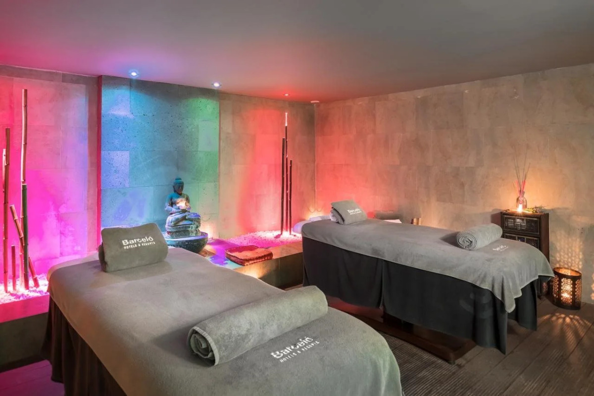 Отель Barcelo Santiago — Adults Only