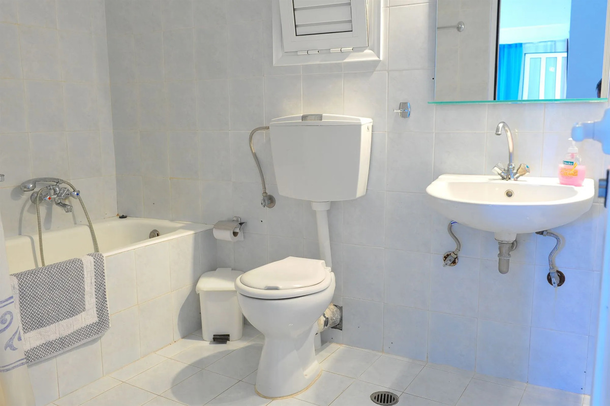 Mirabella Apartments