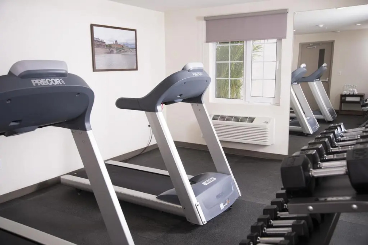 Extended Suites Tijuana Macroplaza