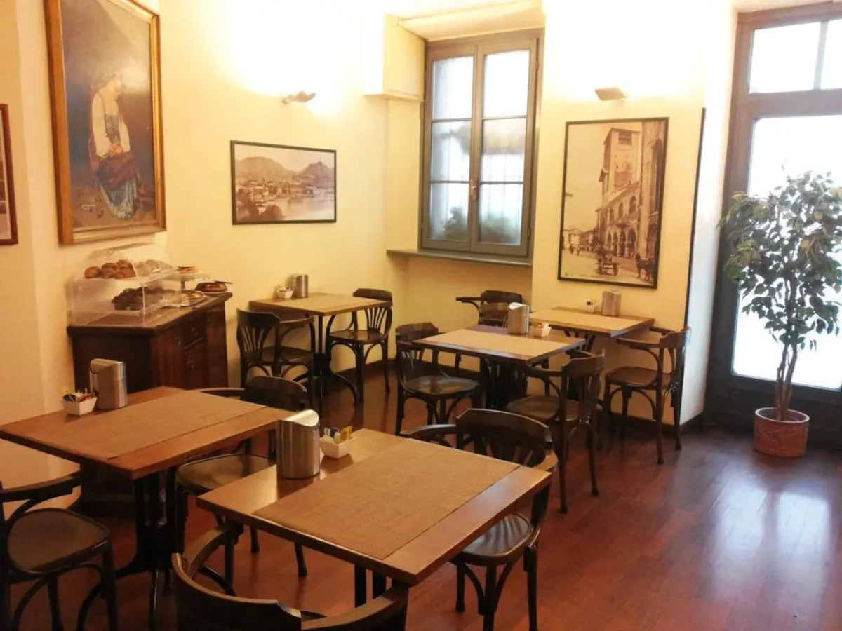 Il Loggiato dei Serviti