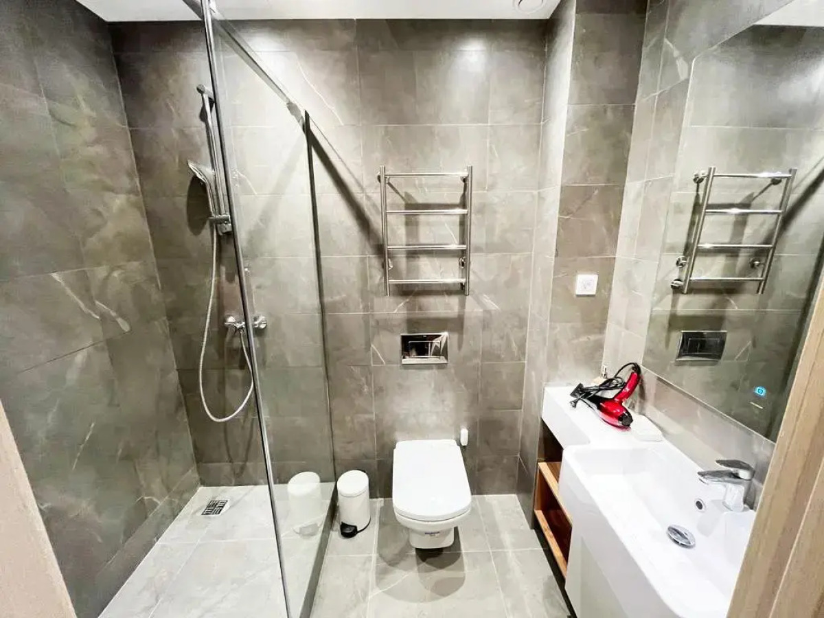 Клавдий Апарт на проспекте Андропова