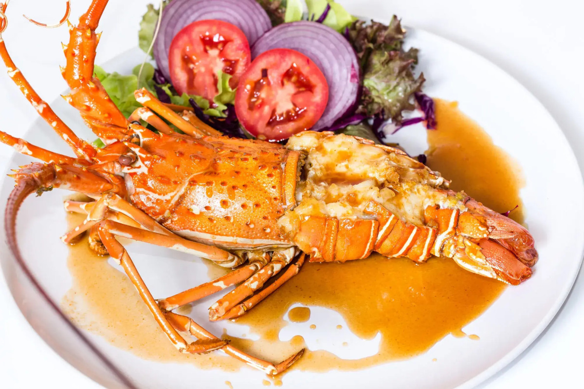 Royal Beach Residence