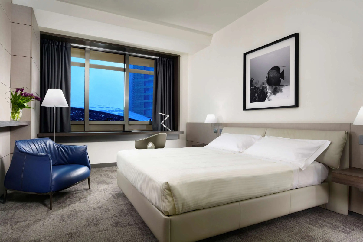 Отель Unahotels San Vitale Bologna