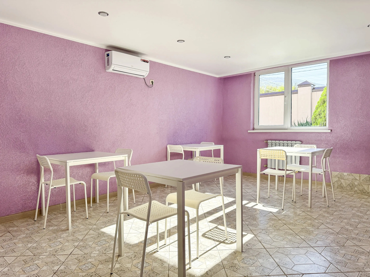 Ника (Кабардинка)