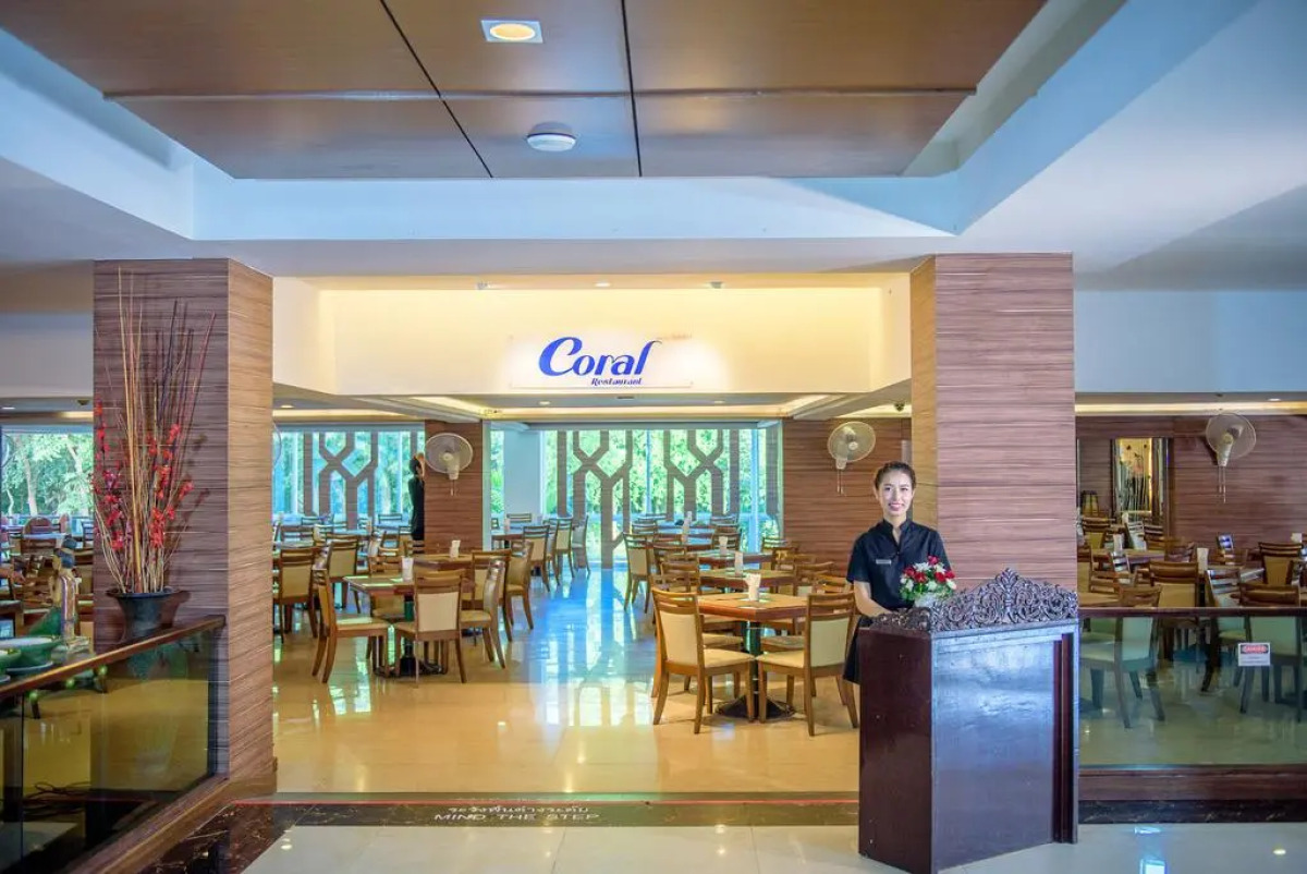 Golden Beach Cha-Am Hotel