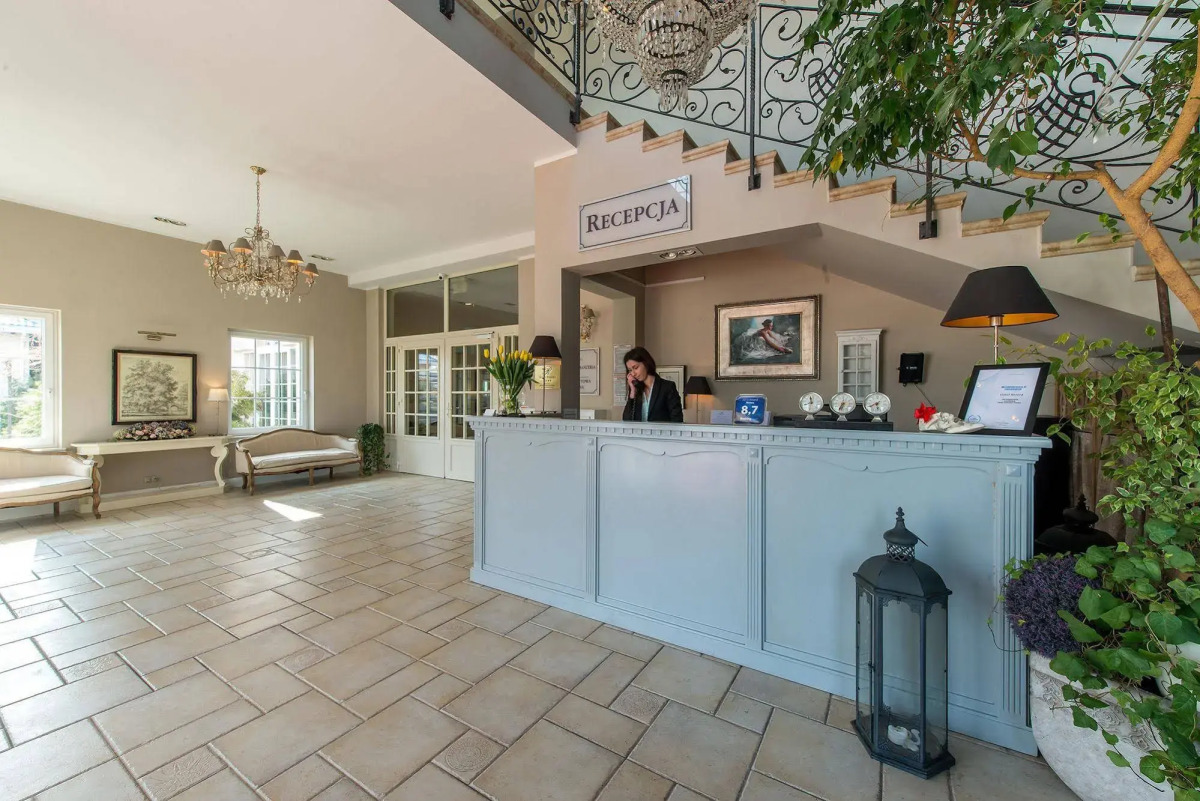 Riviera Resort Modlin Airport