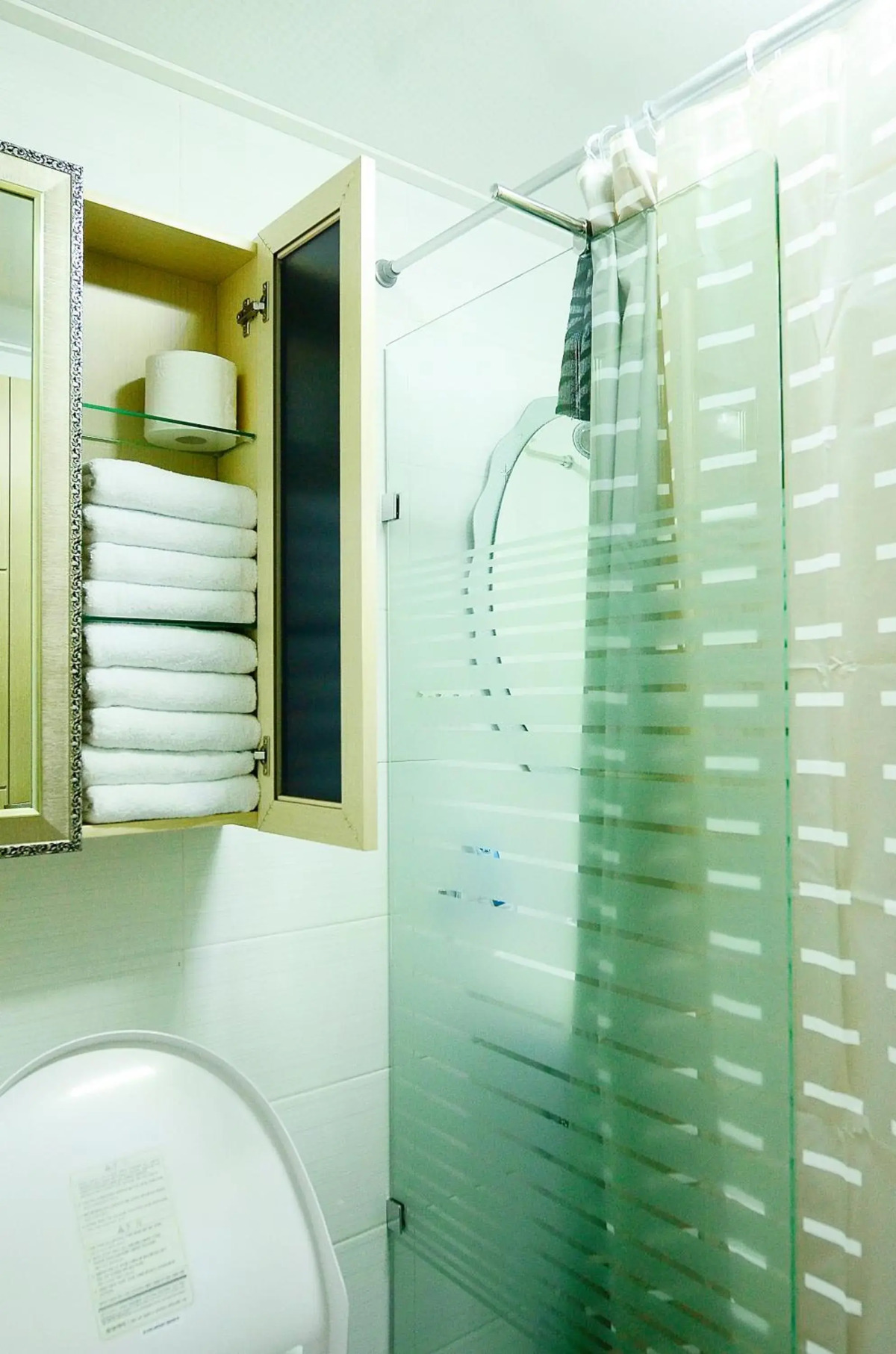 Ganderak Guesthouse - Hostel