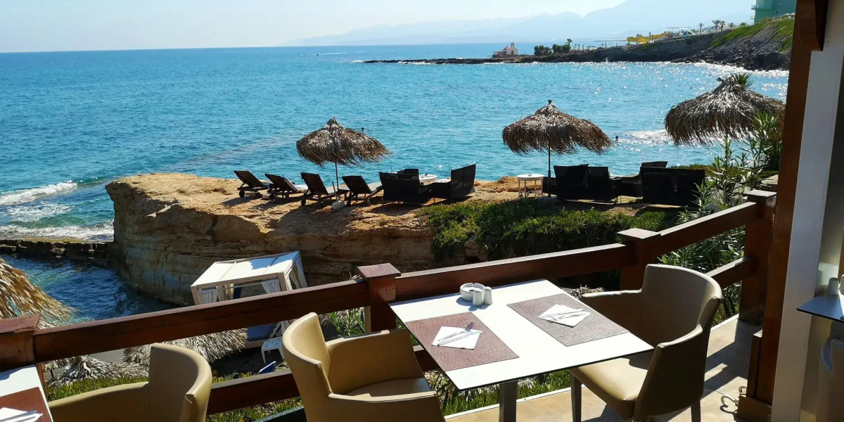 Elmi Suites Beach Hotel - All Inclusive