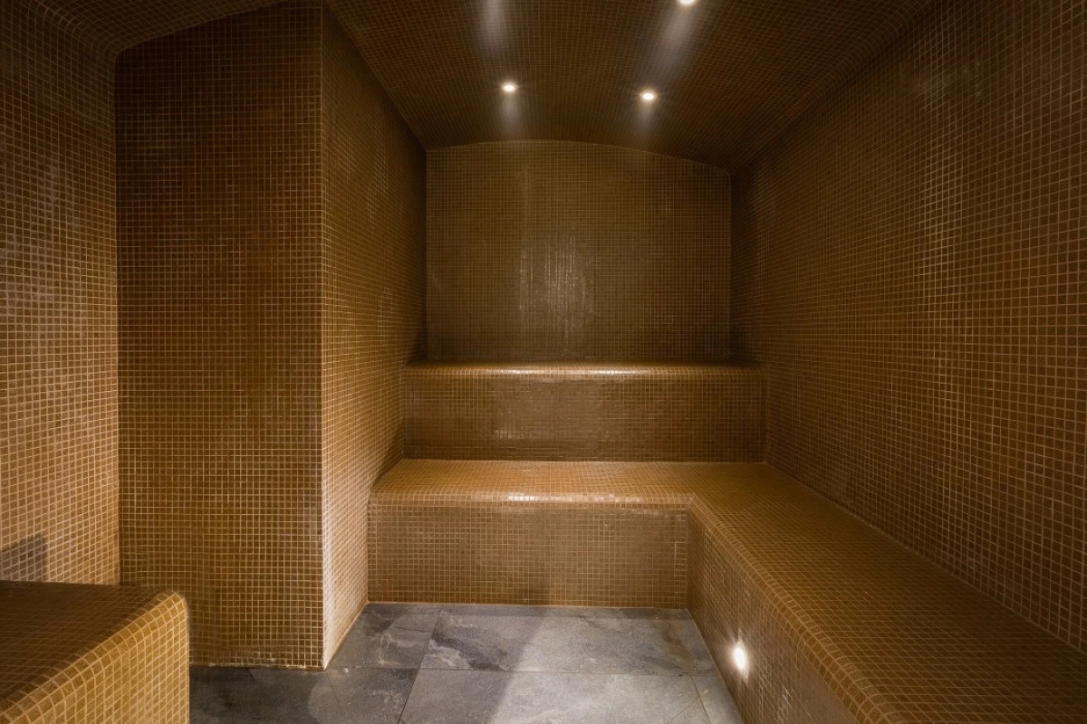 Alpina Eclectic Hotel