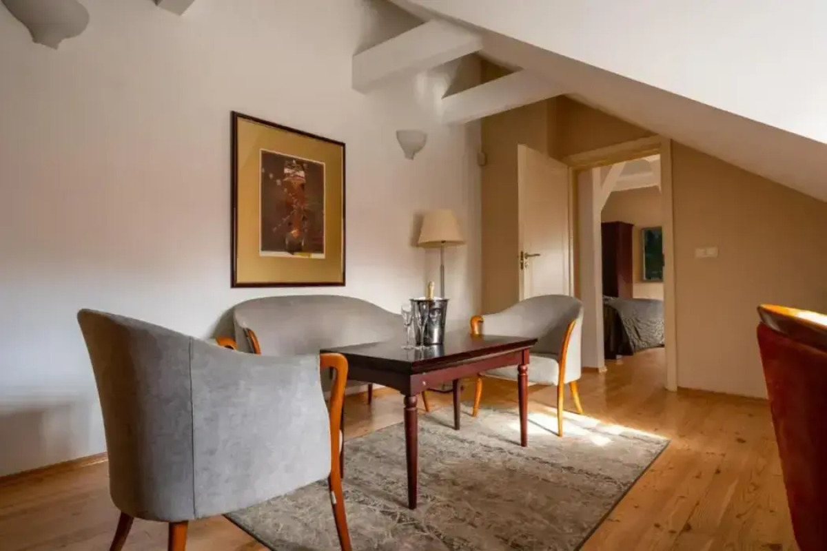 Отель Mabre Residence