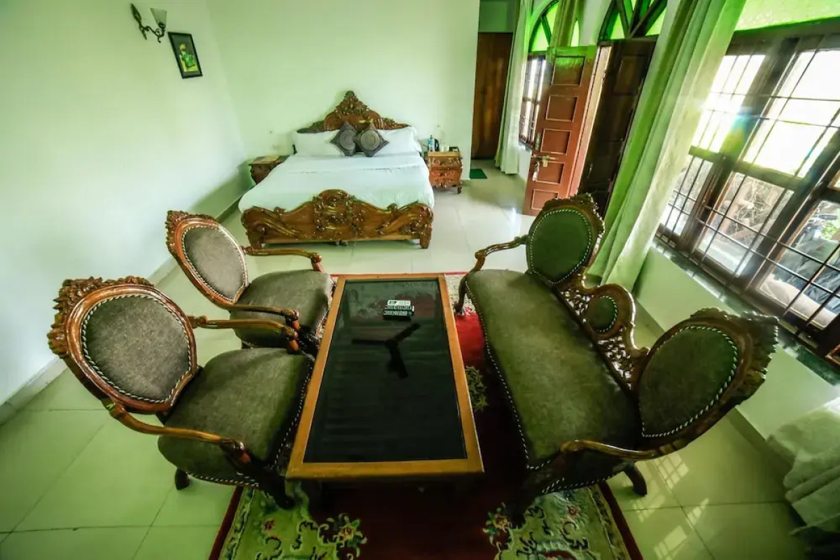 Swiss Cottage and Spa by Salvus