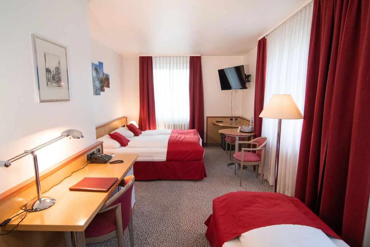 LeoMar Flatrate Hotel