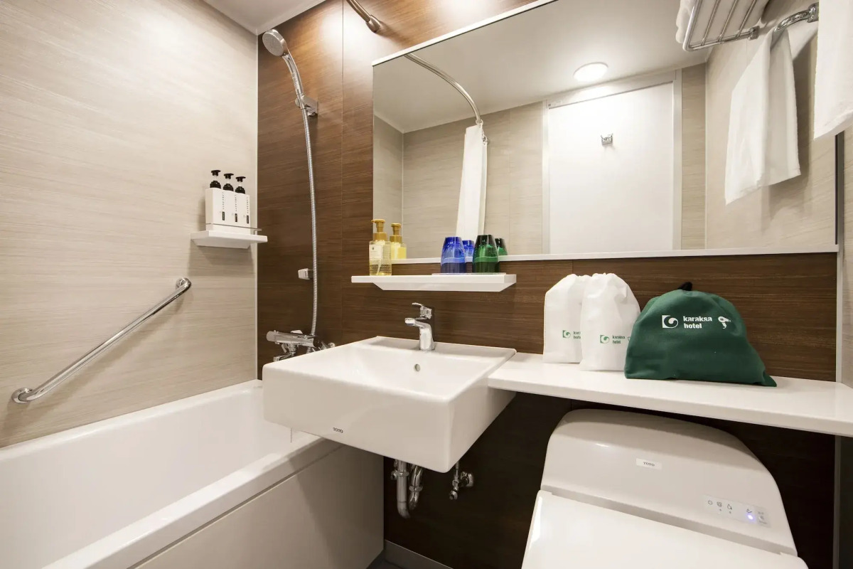 karaksa hotel grande Shin-Osaka Tower