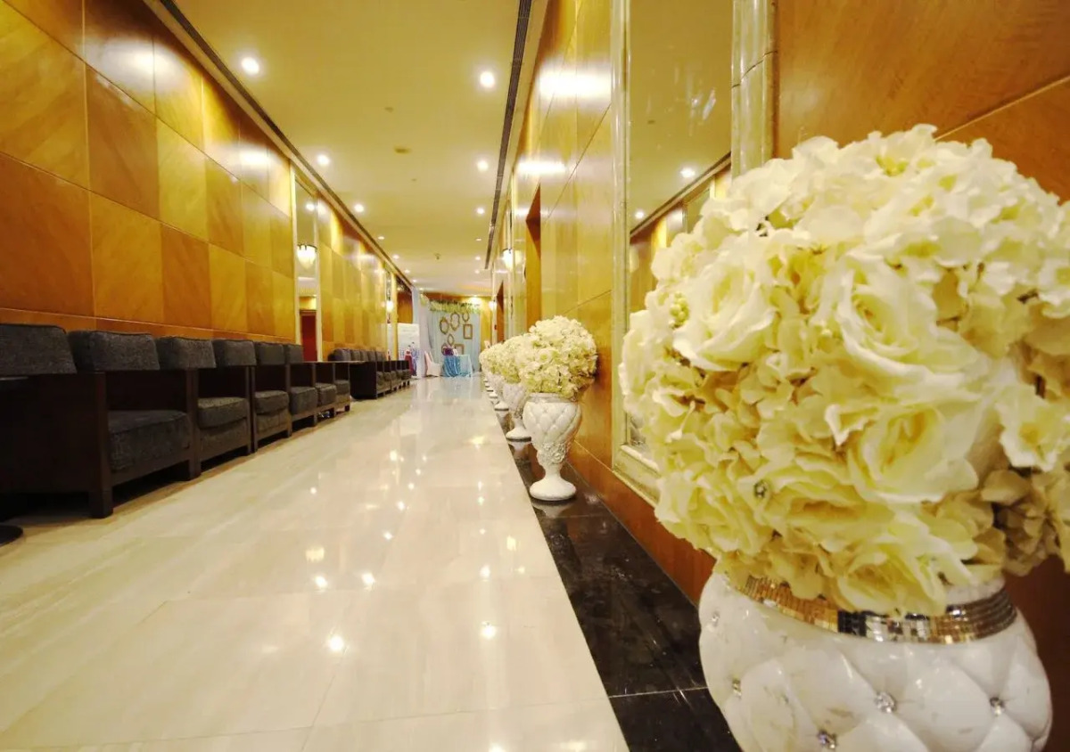 Grand Continent International Hotel