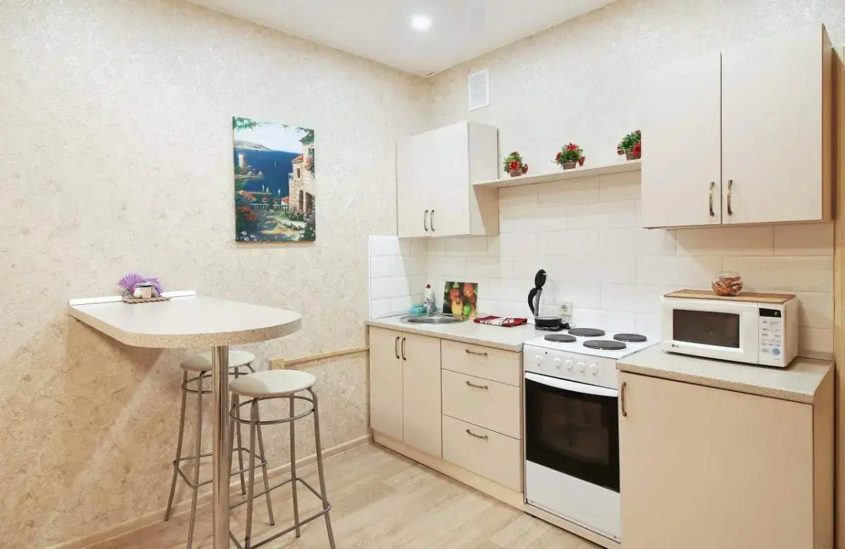 Апартаменты на улице Девятаева 13