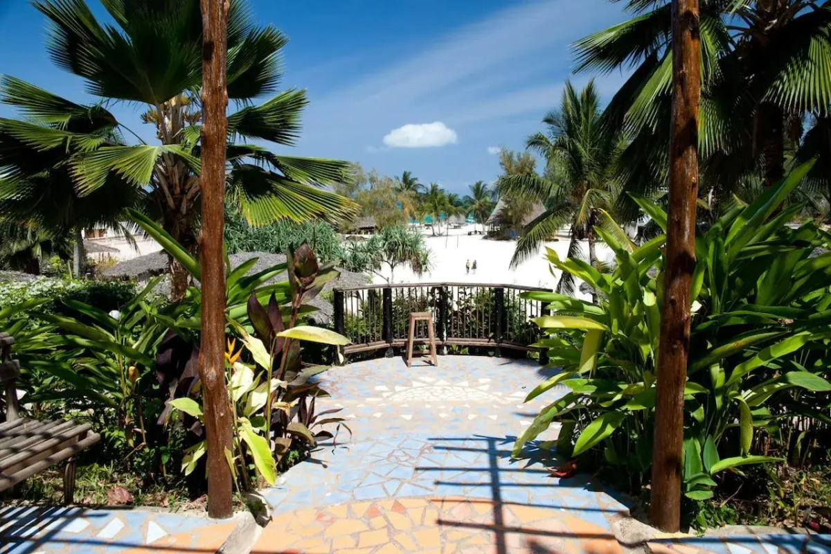 Kendwa Rocks Beach Hotel