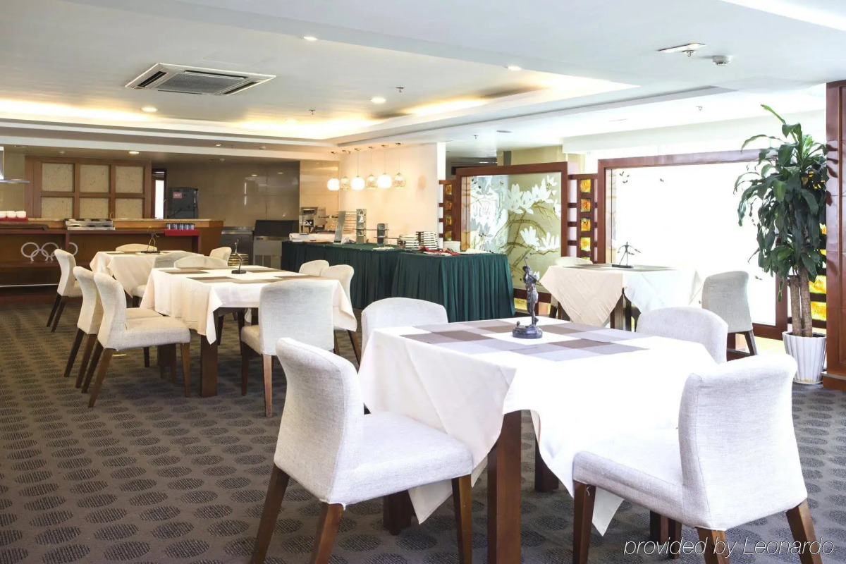 Olympic Club Hotel, Xujiahui