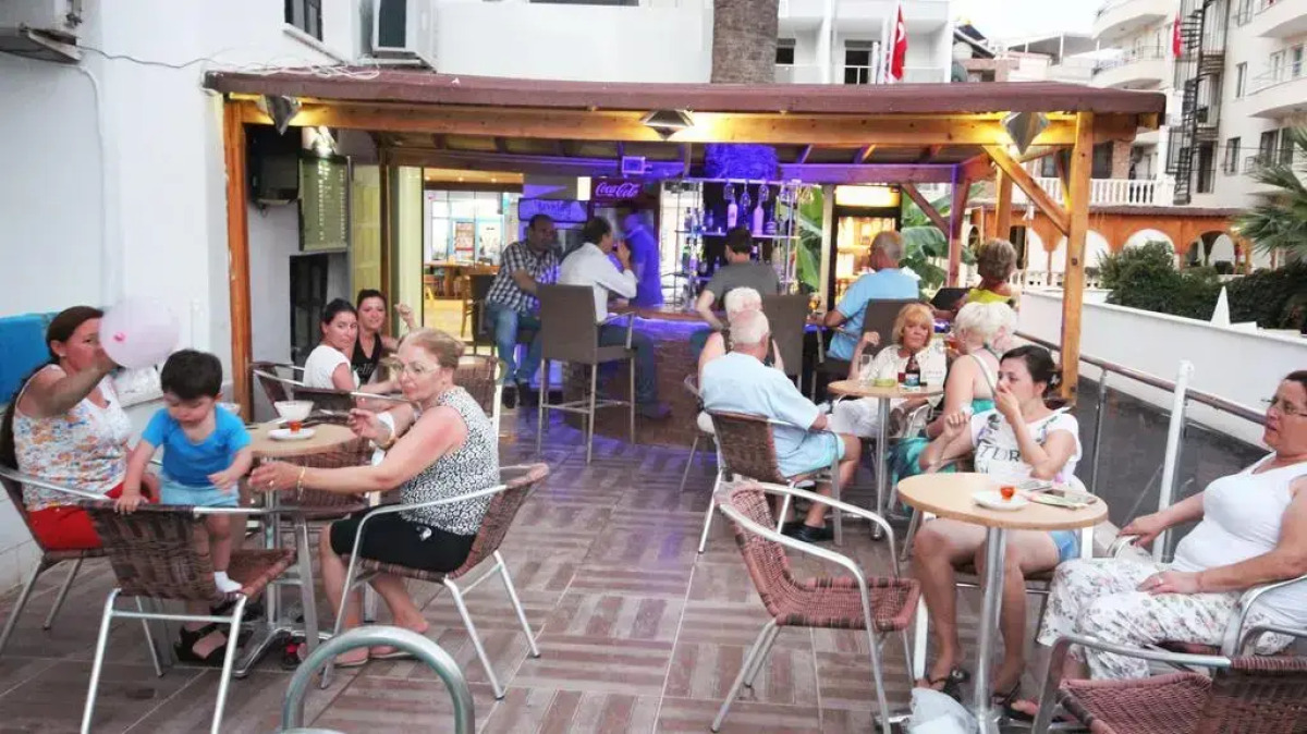 Hotel Delta Altinkum