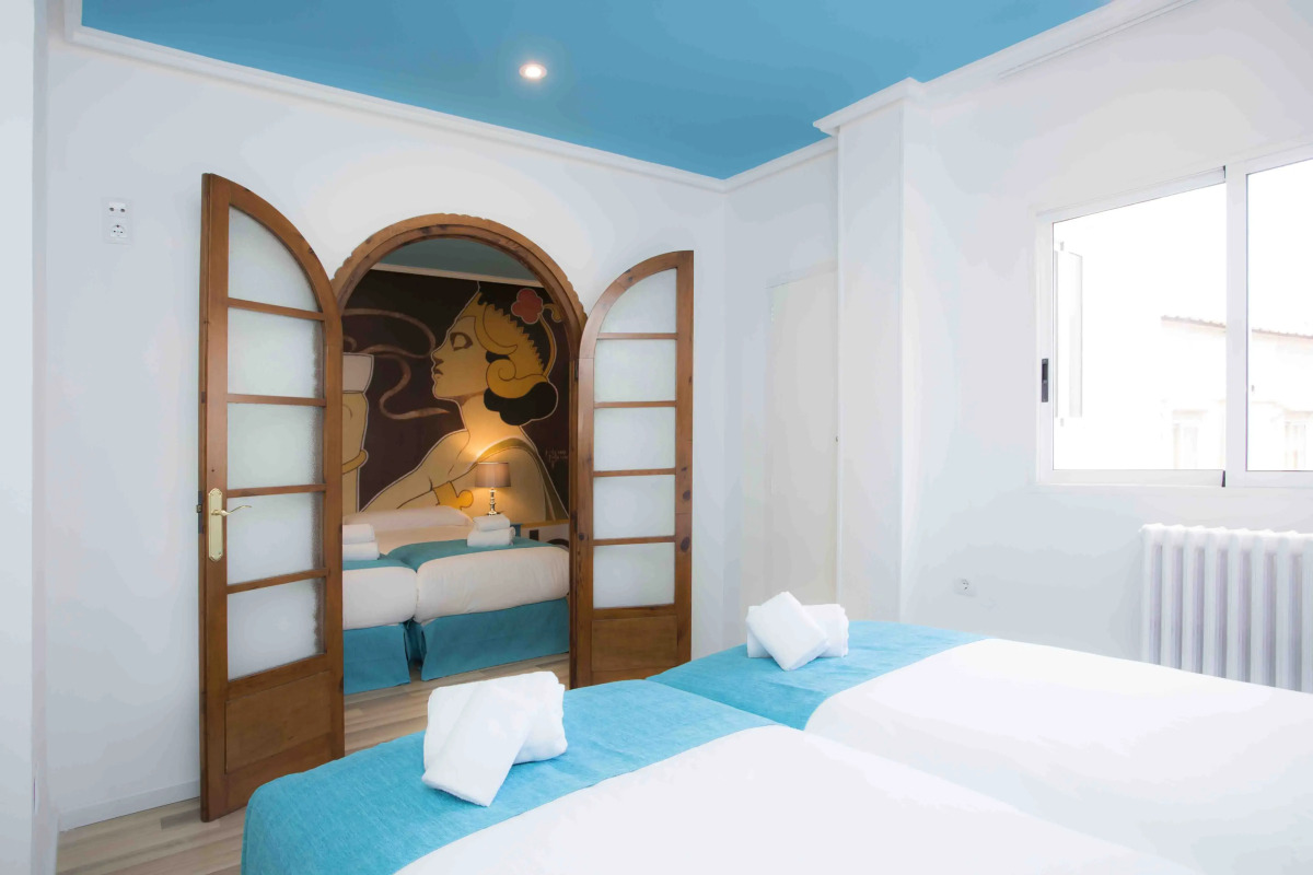 Casual Vintage Valencia Hotel