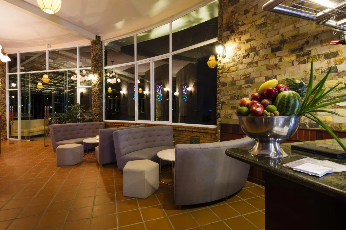 Diamond Bay Condotel - Resort Nha Trang