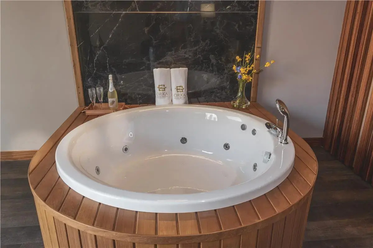 Orka Cove Hotel Penthouse & Suites - Adults Only