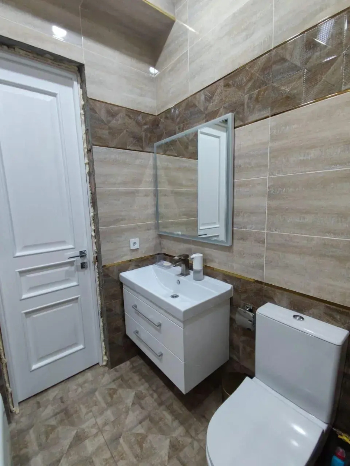 Апартаменты на проспекте Акулиничева 6