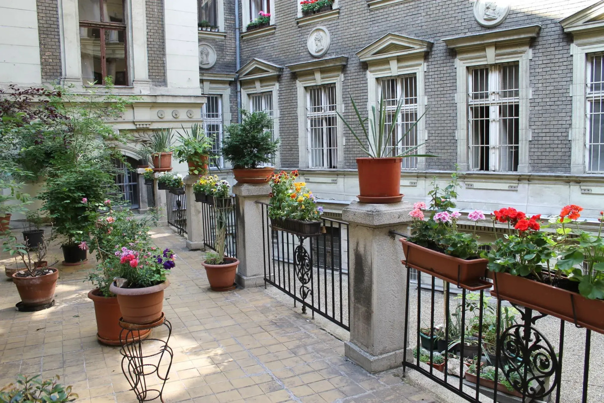 Omega Guesthouse Budapest