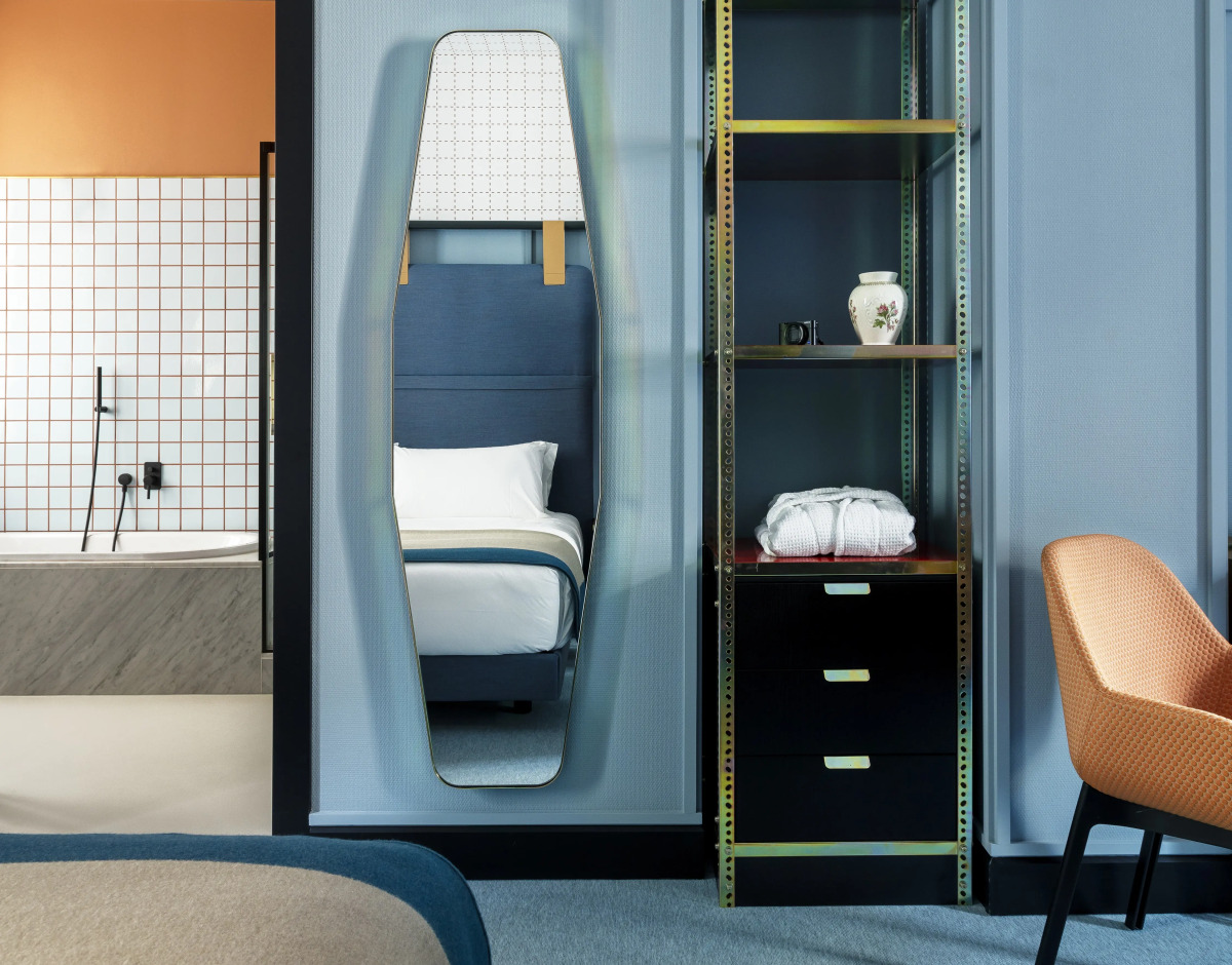 Отель Room Mate Giulia